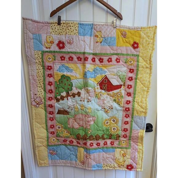 Quilt Baby Crib Handmade Farm Ducks Pigs Sheep Barn Yellow Lap Blanket Swaddle - Picture 1 of 4